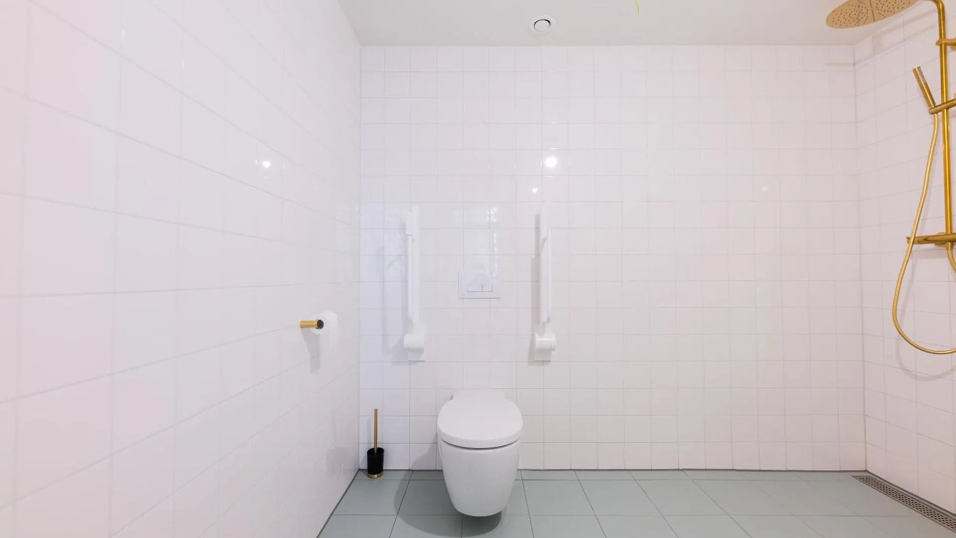 Brede Hilledijk Apartment Rotterdam