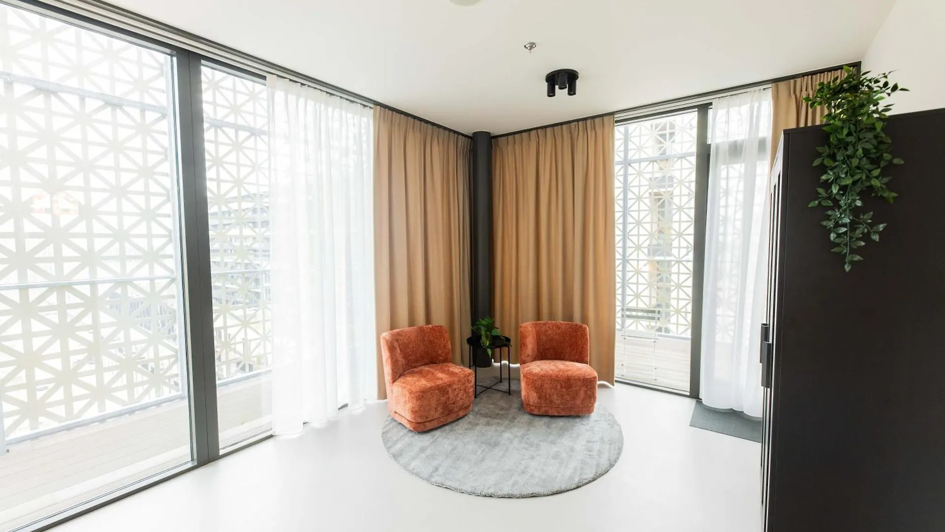 Brede Hilledijk Apartment Rotterdam